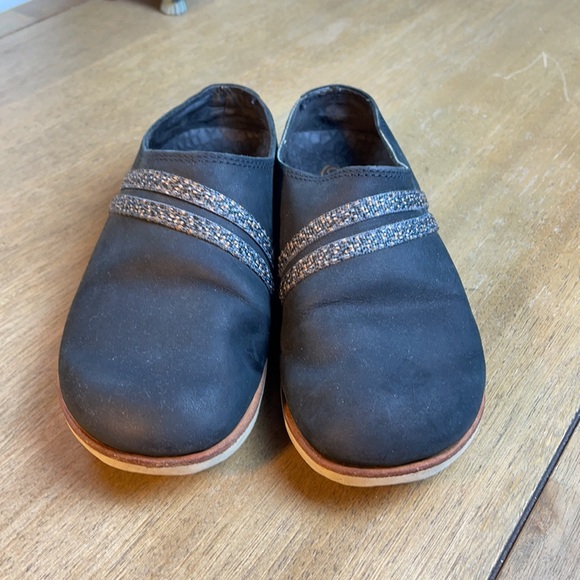 CHACO CLOGS - Picture 3 of 8